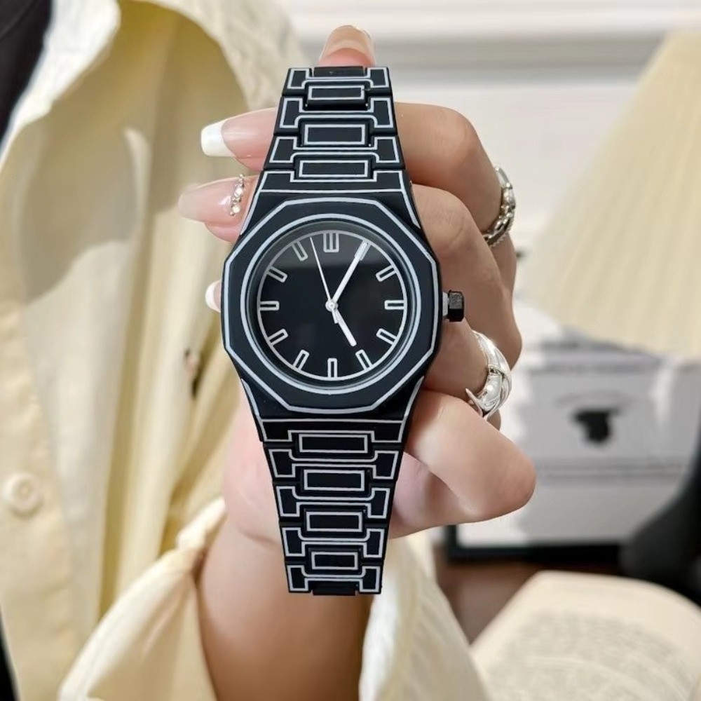 Neue Schlichte Design-Quarzuhr – Smartwatch Touch Bewertung und Preis